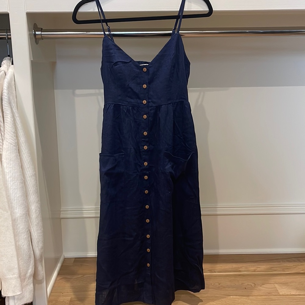 NWT Hello Molly Midi Dress